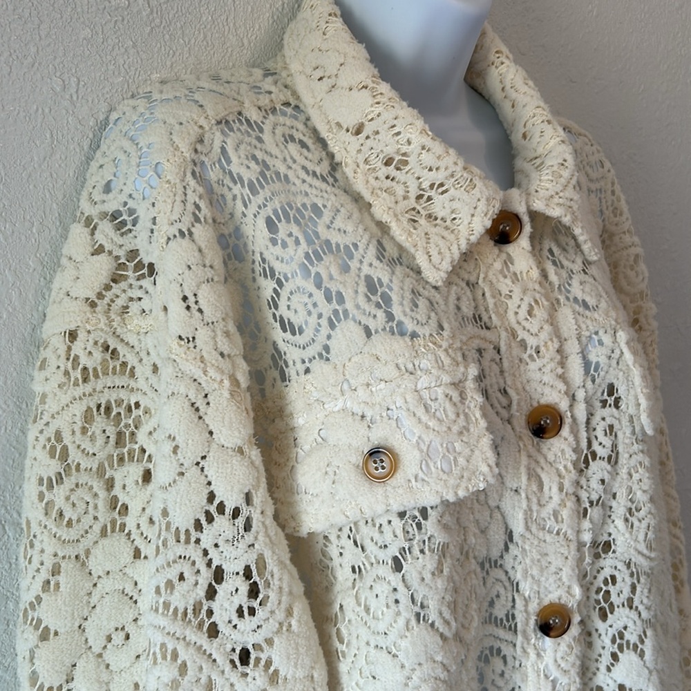 Cream Lace Button-Front Jacket - Picture 6 of 14
